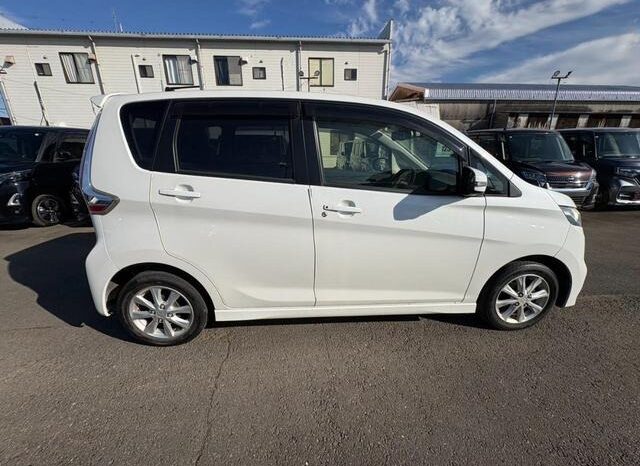 
								MITSUBISHI EK CUSTOM 2017 full									