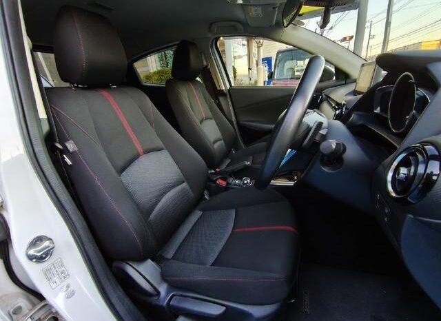 
								MAZDA DEMIO XD TOURING  2016 full									