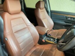 
										HONDA CR-V EX MASTERPIECE 2019 full									