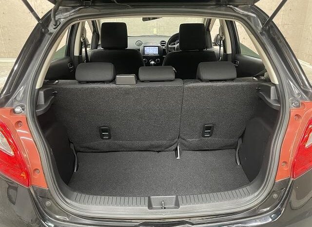 
								MAZDA DEMIO 13-SKYACTIV 2012 full									