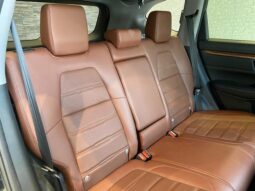 
										HONDA CR-V EX MASTERPIECE 2019 full									