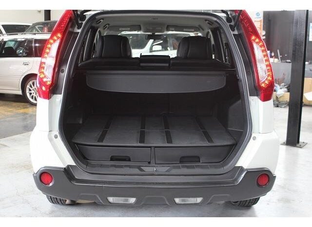 
								NISSAN X-TRAIL 20GT 2012 full									