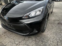 TOYOTA AQUA 2024