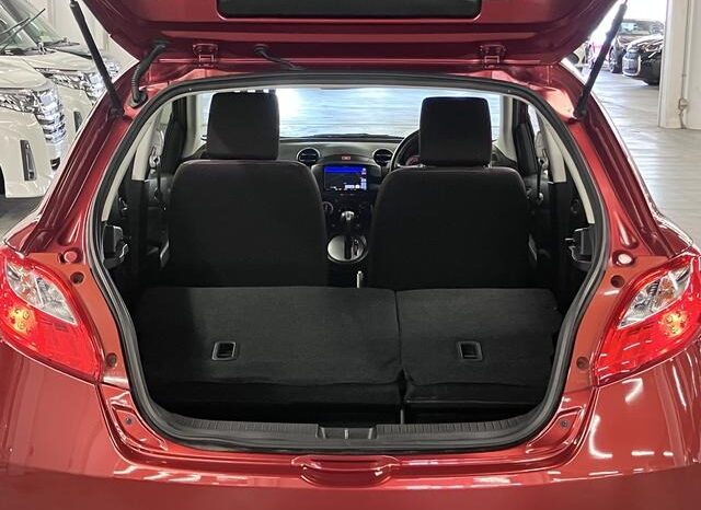 
								MAZDA DEMIO 13C-V SMART EDITION II 2014 full									