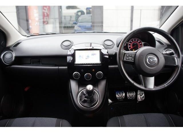 
								MAZDA DEMIO SPORT 2009 full									