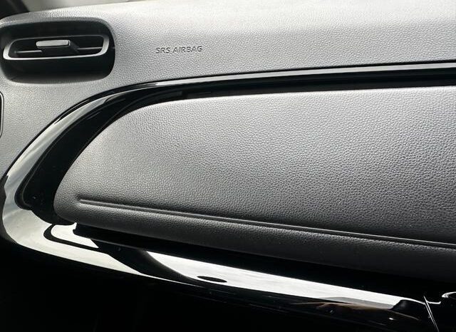 
								TOYOTA AQUA 2024 full									