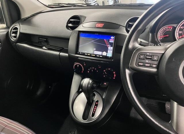 
								MAZDA DEMIO 13C-V SMART EDITION II 2014 full									