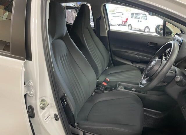 
								TOYOTA AQUA 2024 full									