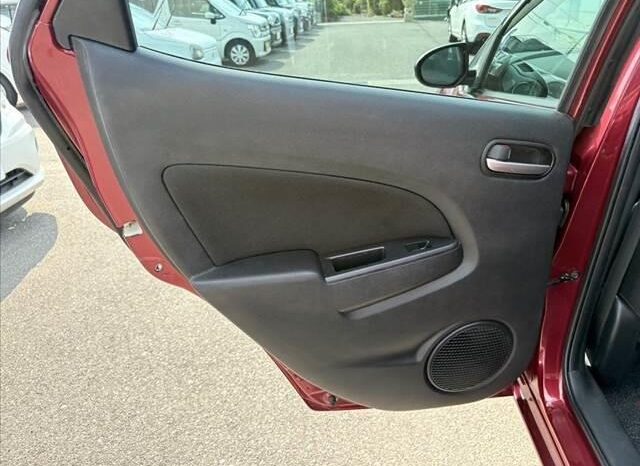 
								MAZDA DEMIO 15C 2012 full									