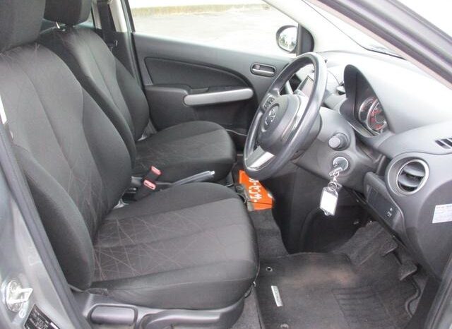 
								MAZDA DEMIO 13C 2013 full									