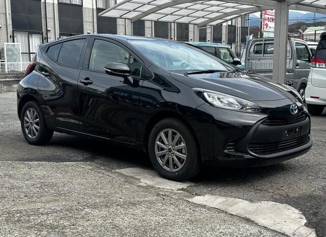 
								TOYOTA AQUA 2024 full									