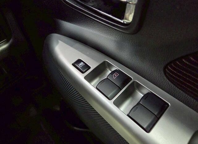 
								MITSUBISHI EK CUSTOM 2015 full									