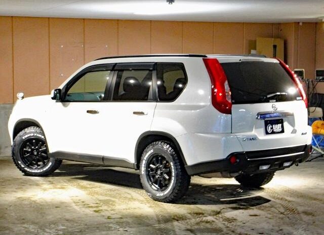 
								NISSAN X-TRAIL 20GT S 2013 full									
