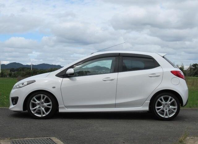 
								MAZDA DEMIO SPORT 2008 full									