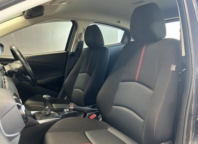 
								MAZDA DEMIO XD TOURING 015 full									