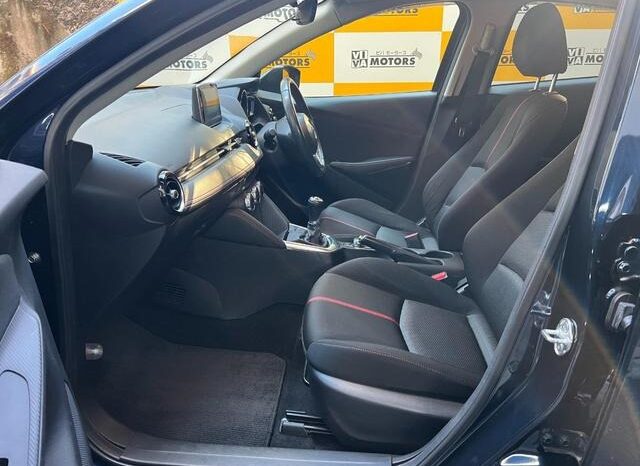 
								MAZDA DEMIO XD TOURING 2016 full									