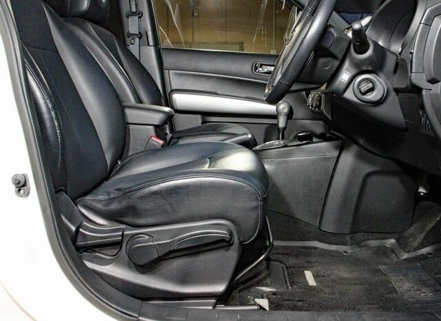 
								NISSAN X-TRAIL 20GT S 2013 full									