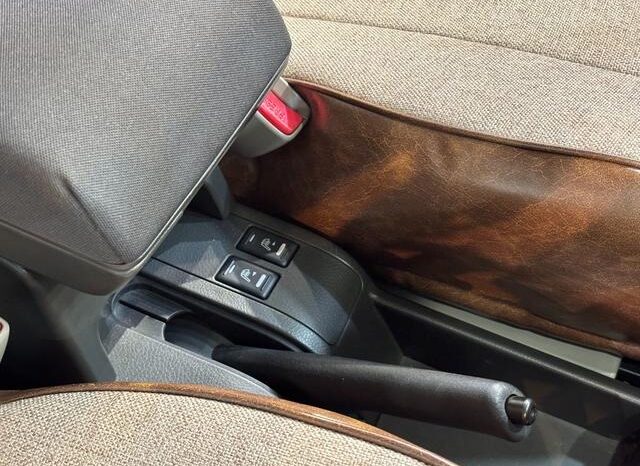 
								NISSAN X-TRAIL 2006 full									