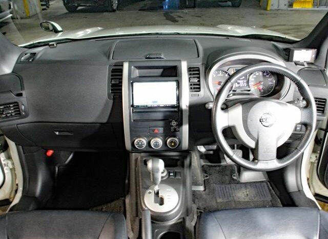 
								NISSAN X-TRAIL 20GT S 2013 full									