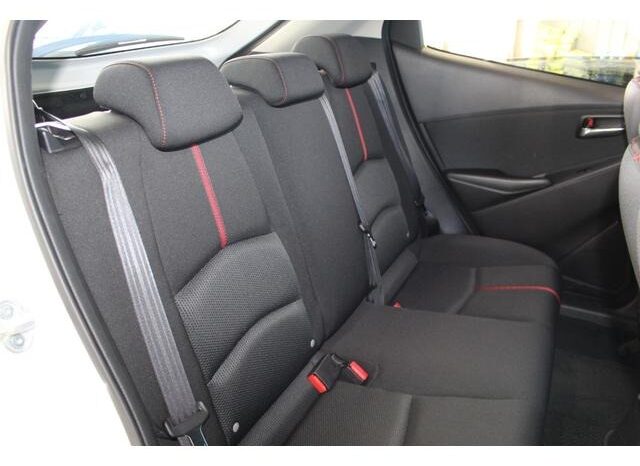 
								MAZDA DEMIO XD TOURING 2015 full									