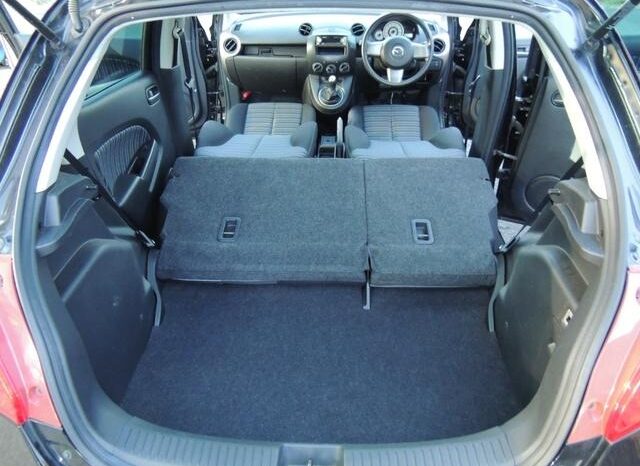 
								MAZDA DEMIO 13- SKYACTIV 2011 full									