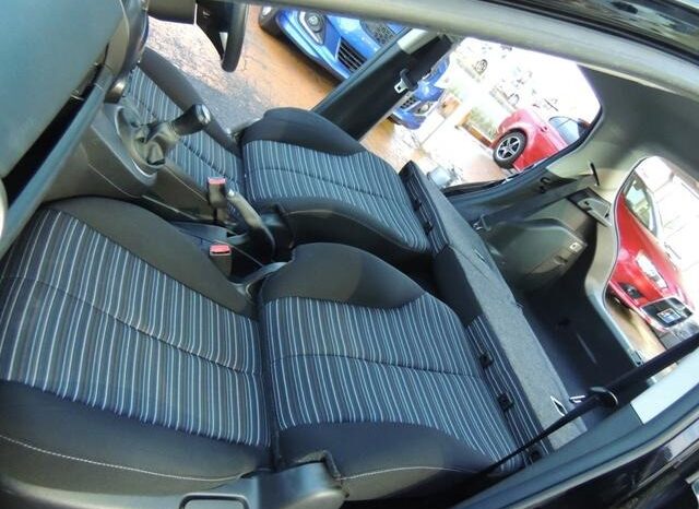 
								MAZDA DEMIO 13- SKYACTIV 2011 full									