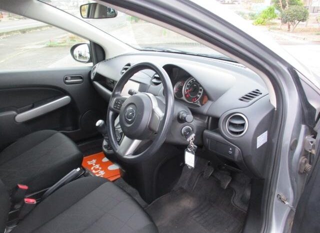 
								MAZDA DEMIO 13C 2013 full									