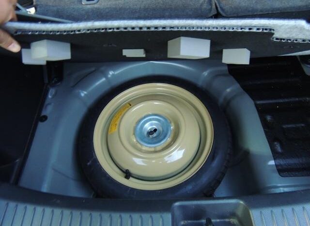 
								MAZDA DEMIO 13- SKYACTIV 2011 full									