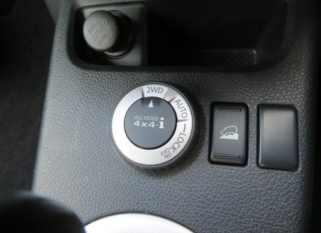 
								NISSAN X-TRAIL 2008 full									