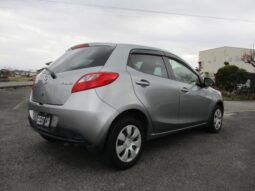 
										MAZDA DEMIO 13C 2013 full									