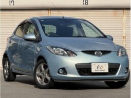 MAZDA DEMIO 13C 2010