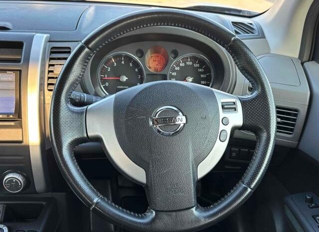 
								NISSAN X-TRAIL 2009 full									