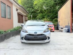 TOYOTA AQUA 2024