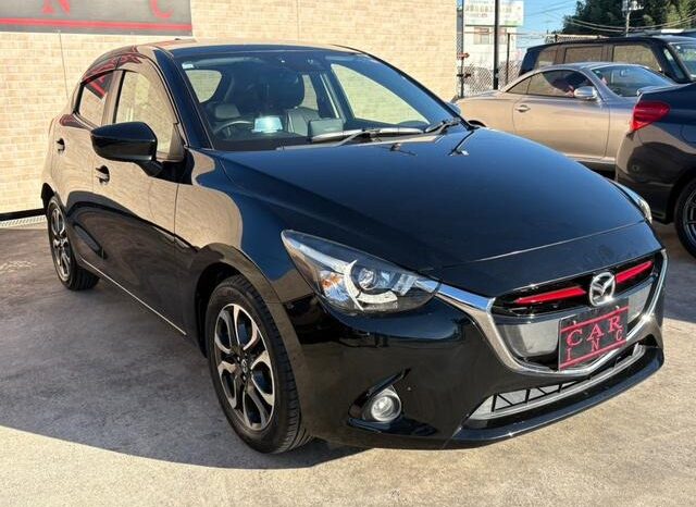 
								MAZDA DEMIO XD BLACK TOURING 2016 full									