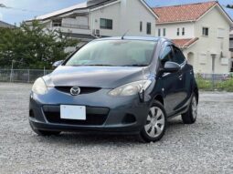 MAZDA DEMIO 13C-V 2009