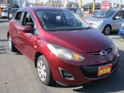 MAZDA DEMIO 13C 2013