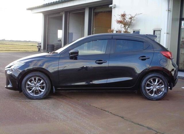 
								MAZDA DEMIO 15S TOURING 2019 full									