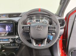 
										Toyota Hilux GR Sports full									