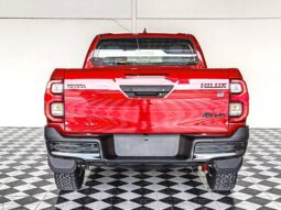 
										Toyota Hilux GR Sports full									