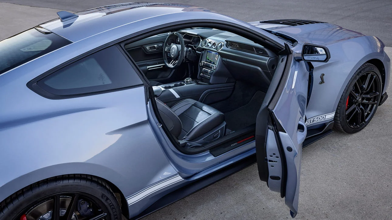 2022 Ford GT White