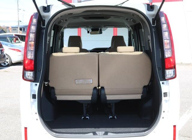 
								TOYOTA NOAH 2016 full									
