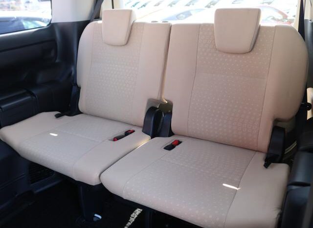 
								TOYOTA NOAH 2016 full									