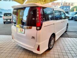 
										TOYOTA NOAH 2016 full									
