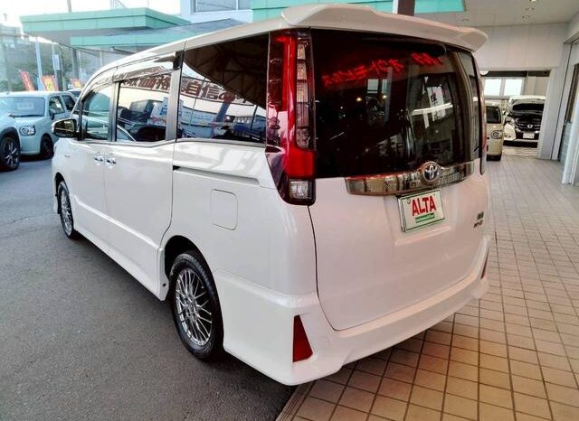 
								TOYOTA NOAH 2016 full									
