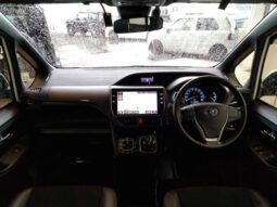 
										TOYOTA NOAH 2016 full									