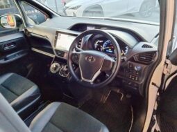 
										TOYOTA NOAH 2016 full									