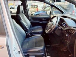 
										TOYOTA NOAH 2016 full									