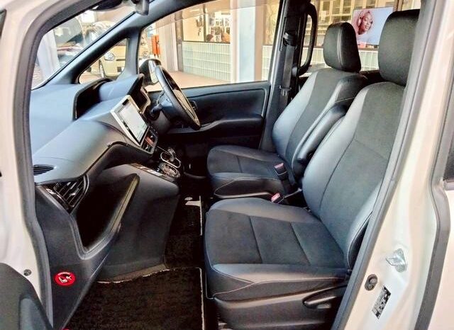 
								TOYOTA NOAH 2016 full									