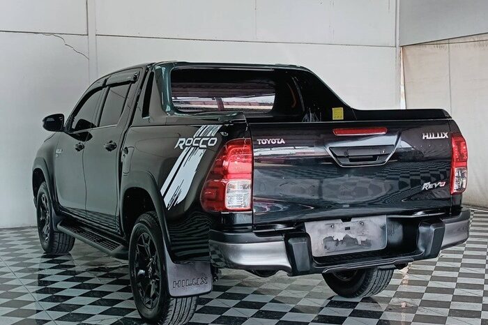 
								Toyota Hilux DOUBLE CAB full									
