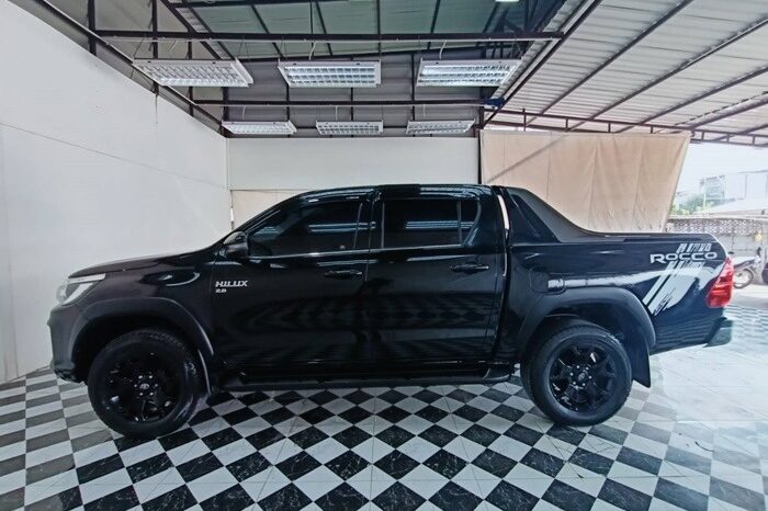 
								Toyota Hilux DOUBLE CAB full									